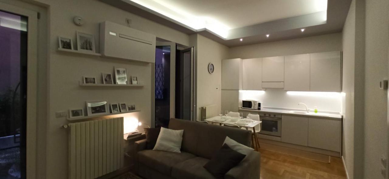 Ferienwohnung Luxury House Lupetta 3 Mailand Exterior foto
